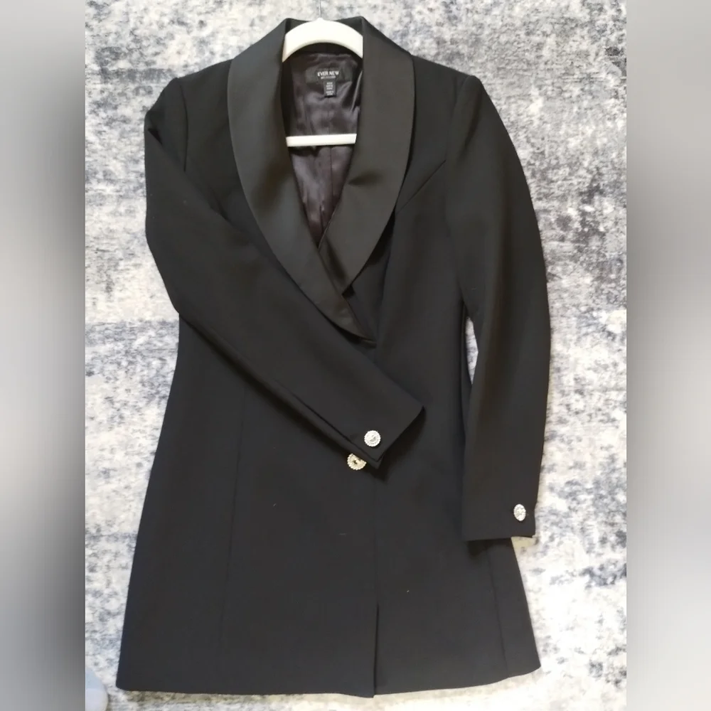 Ever New Elegant Black Blazer Dress with Silver Buttons 4 - Picture 2 of 4